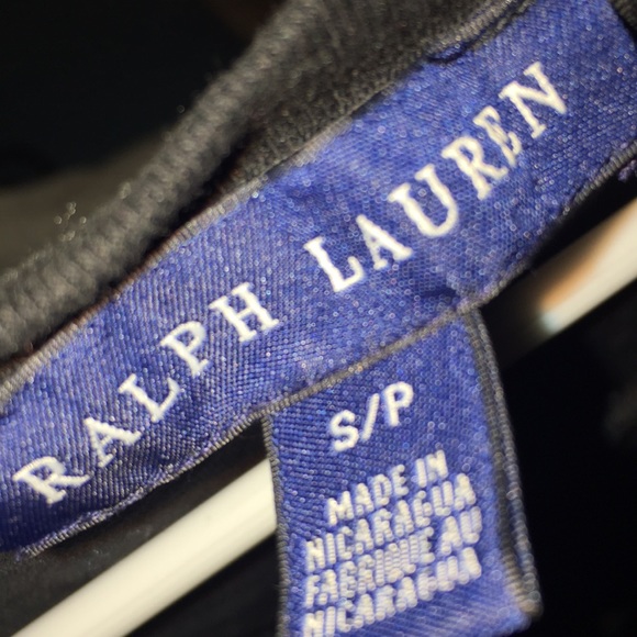 Ralph Lauren black v-neck T - Picture 2 of 2